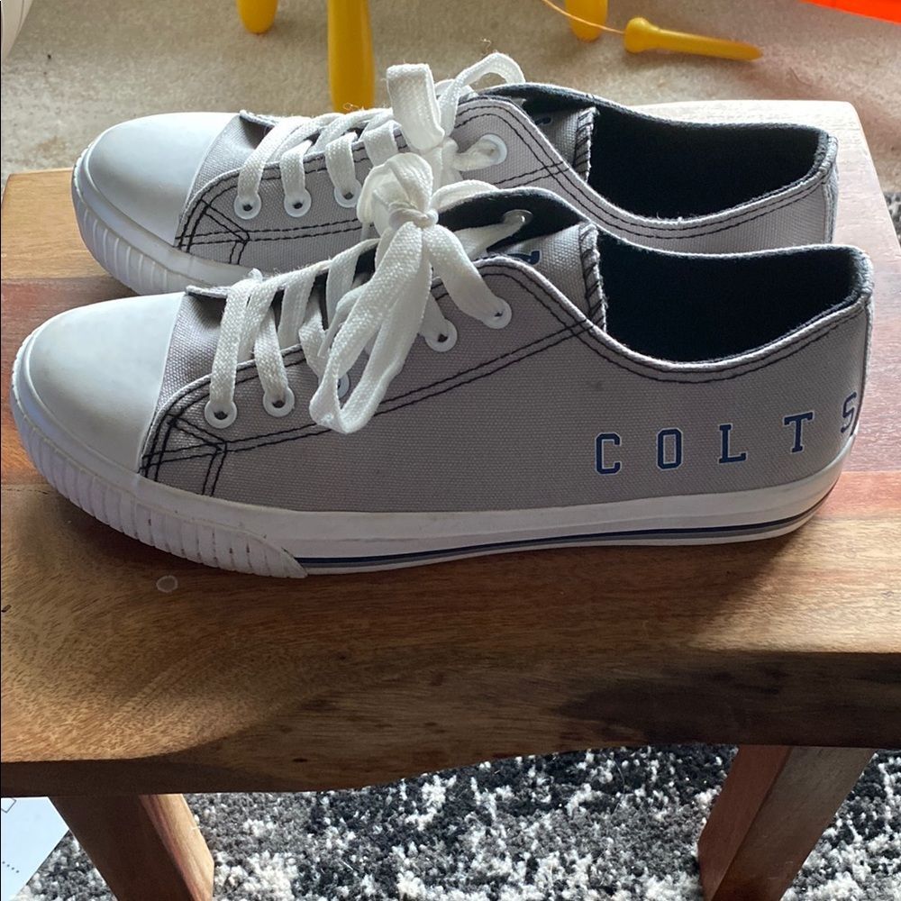 Foco Colts Gray Canvas Sneakers for Men